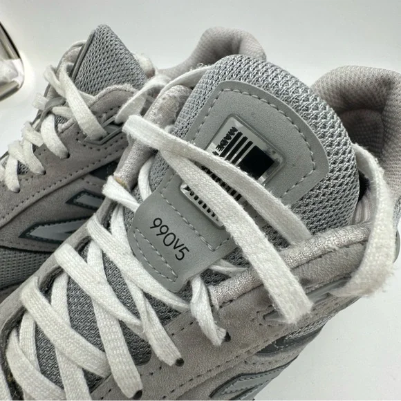 New Balance Grey Mesh Suede 990v5 Sneakers